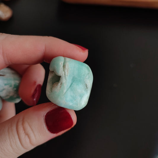 Canto rodado Aragonito azul