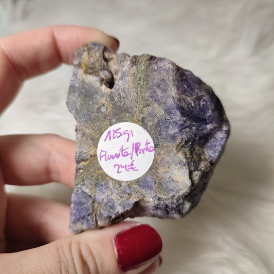 Rodado flúorita con pirita