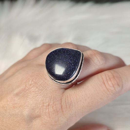 Anillo baño de plata con aventurina azul