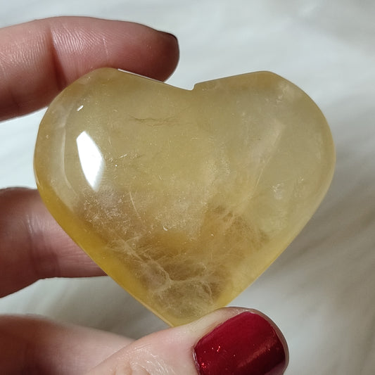 Corazon flúorita amarilla