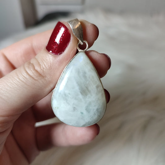 Colgante baño de plata con piedra luna G1