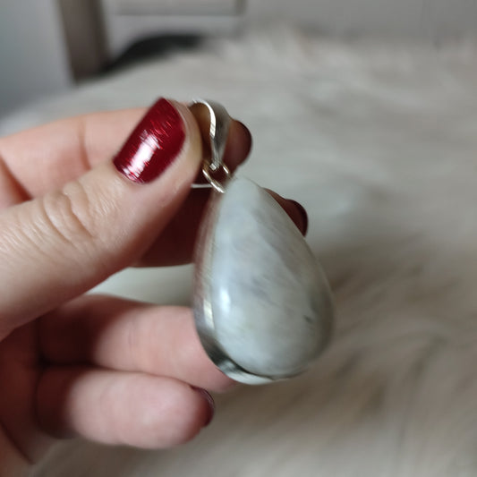 Colgante baño de plata con piedra luna G1