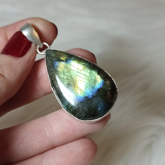 Colgante baño de plata con labradorita S1