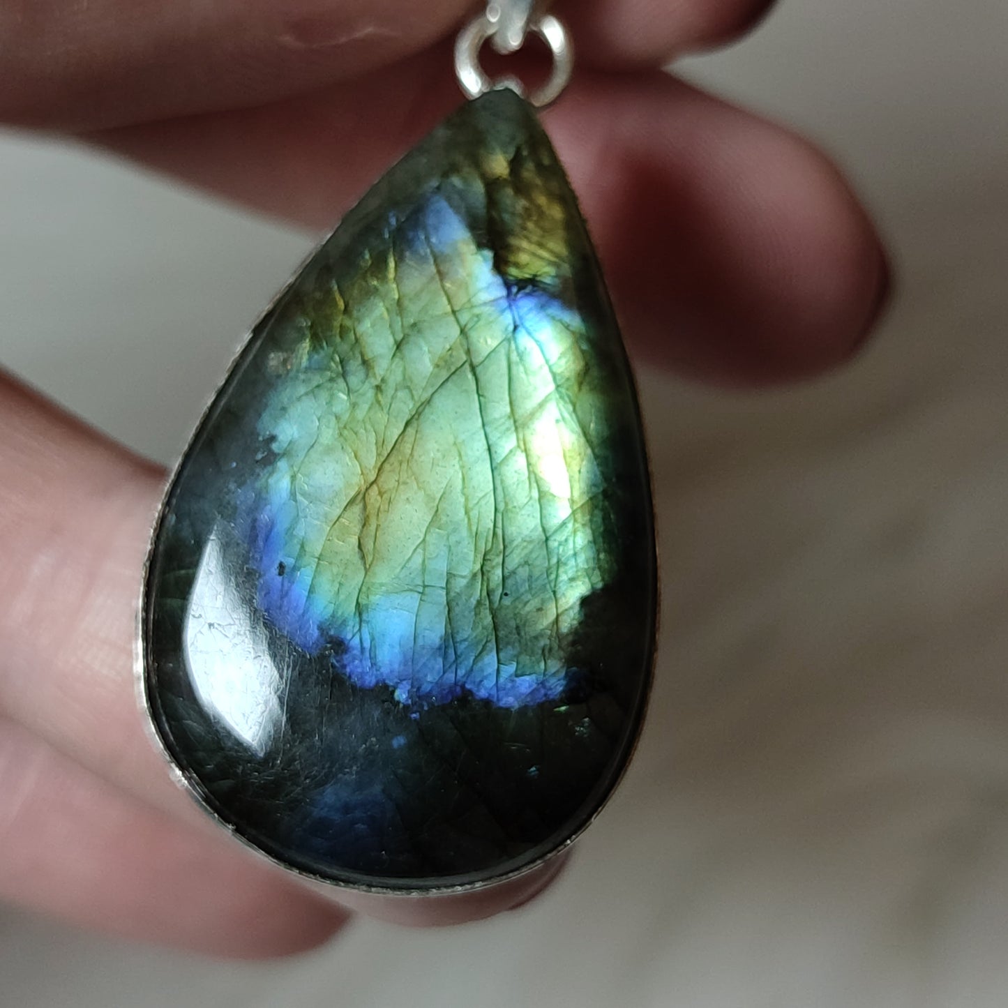 Colgante baño de plata con labradorita S1