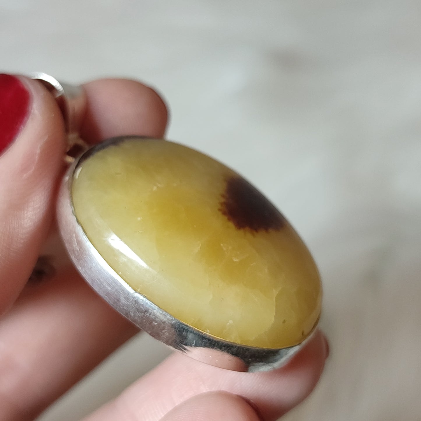 Colgante baño de plata con septaria