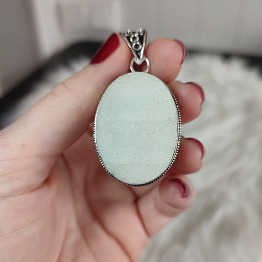 Colgante baño de plata con cuarzo cristalizado CU38