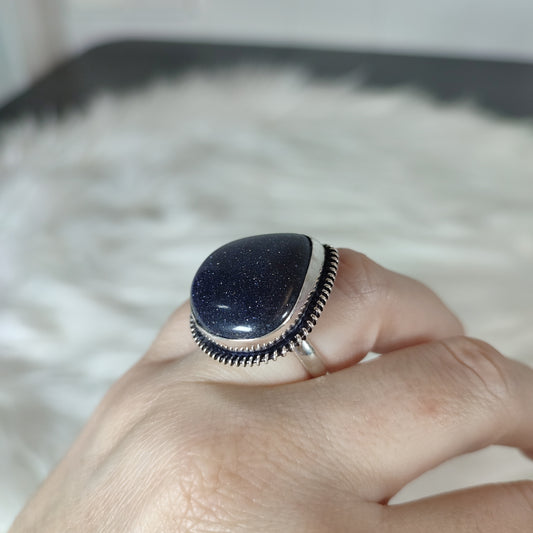 Anillo baño de plata aventurina azul