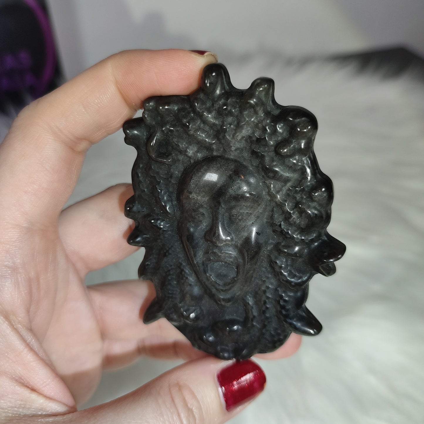 Medusa Obsidiana plateada