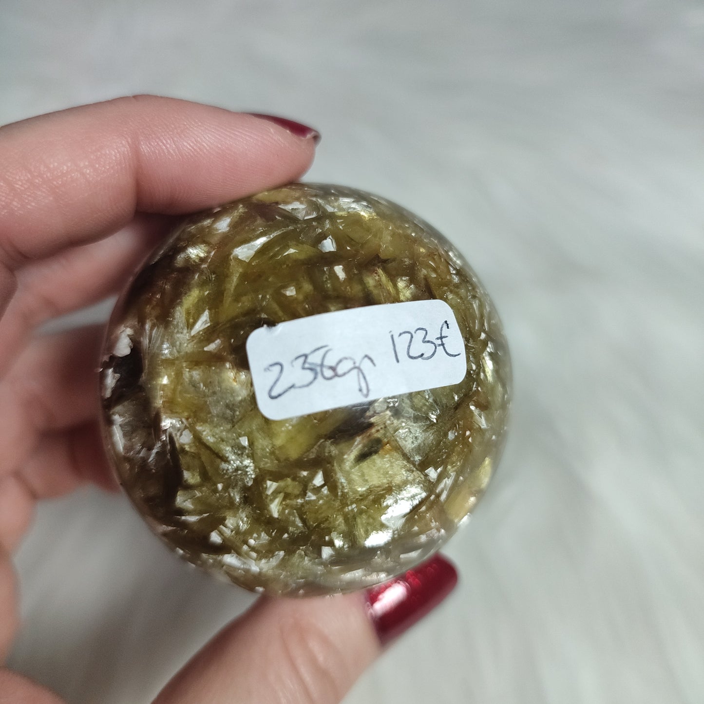 Esfera mica dorada 238 gramos