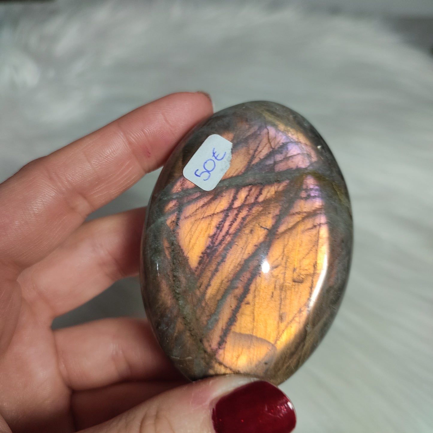 Rodado labradorita flash 137 gramos