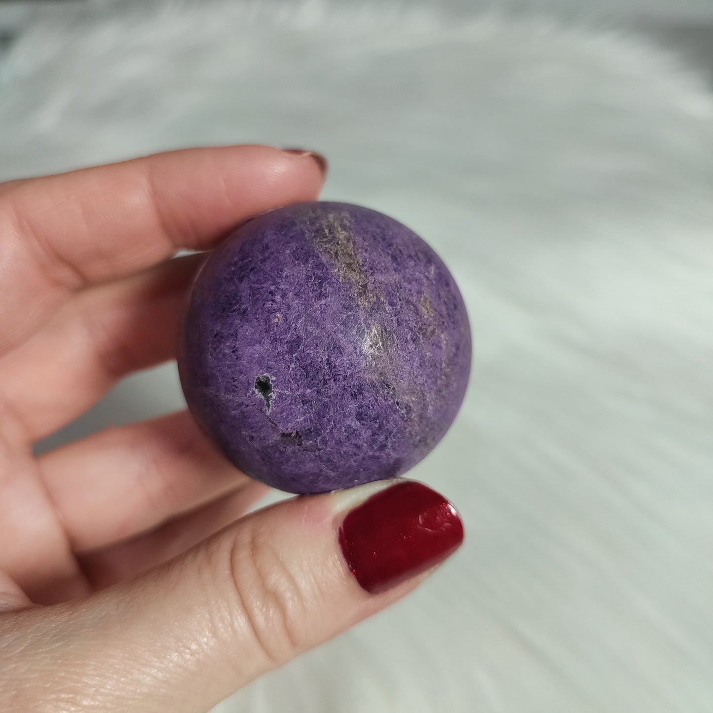 Esfera purpurita terciopelo 153 gramos