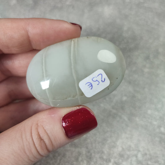 Rodado piedra luna verde silky