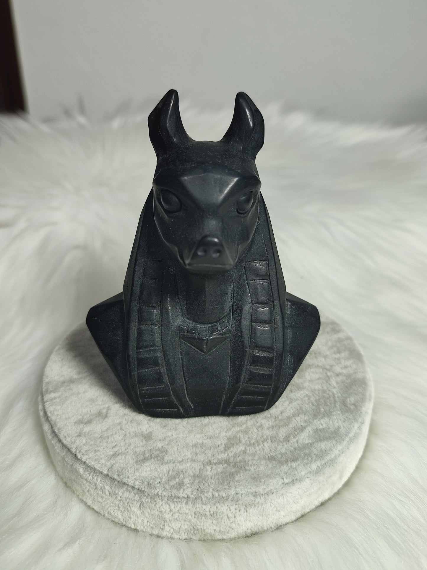 Busto Anubis tallado en Obsidiana negra