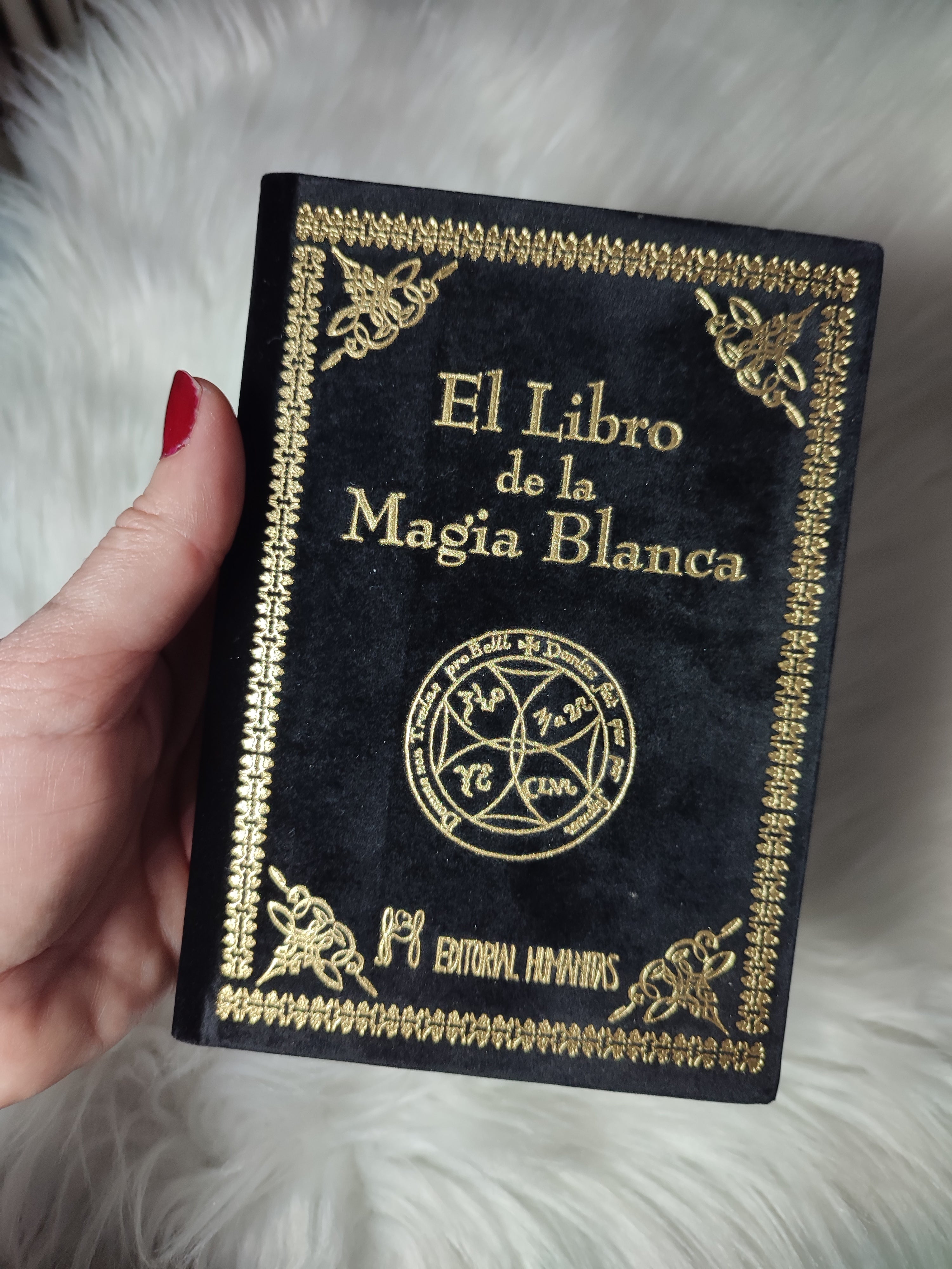 El libro de deals la magia blanca