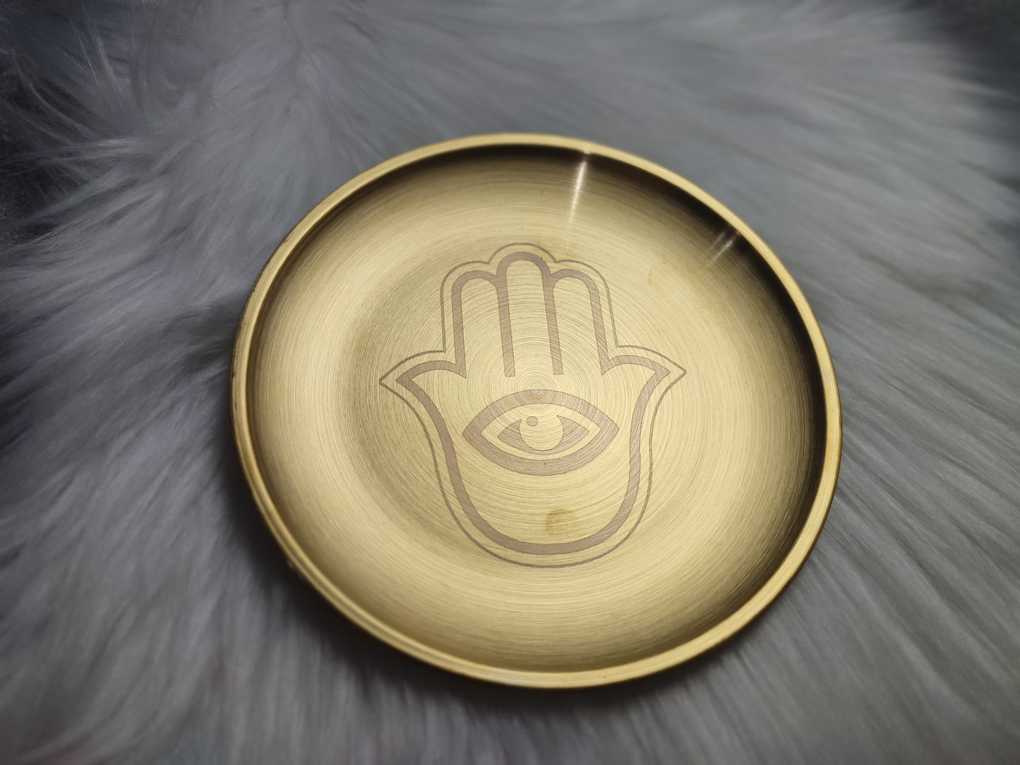 Plato de color bronce con Hamsa - Mano de Fatima