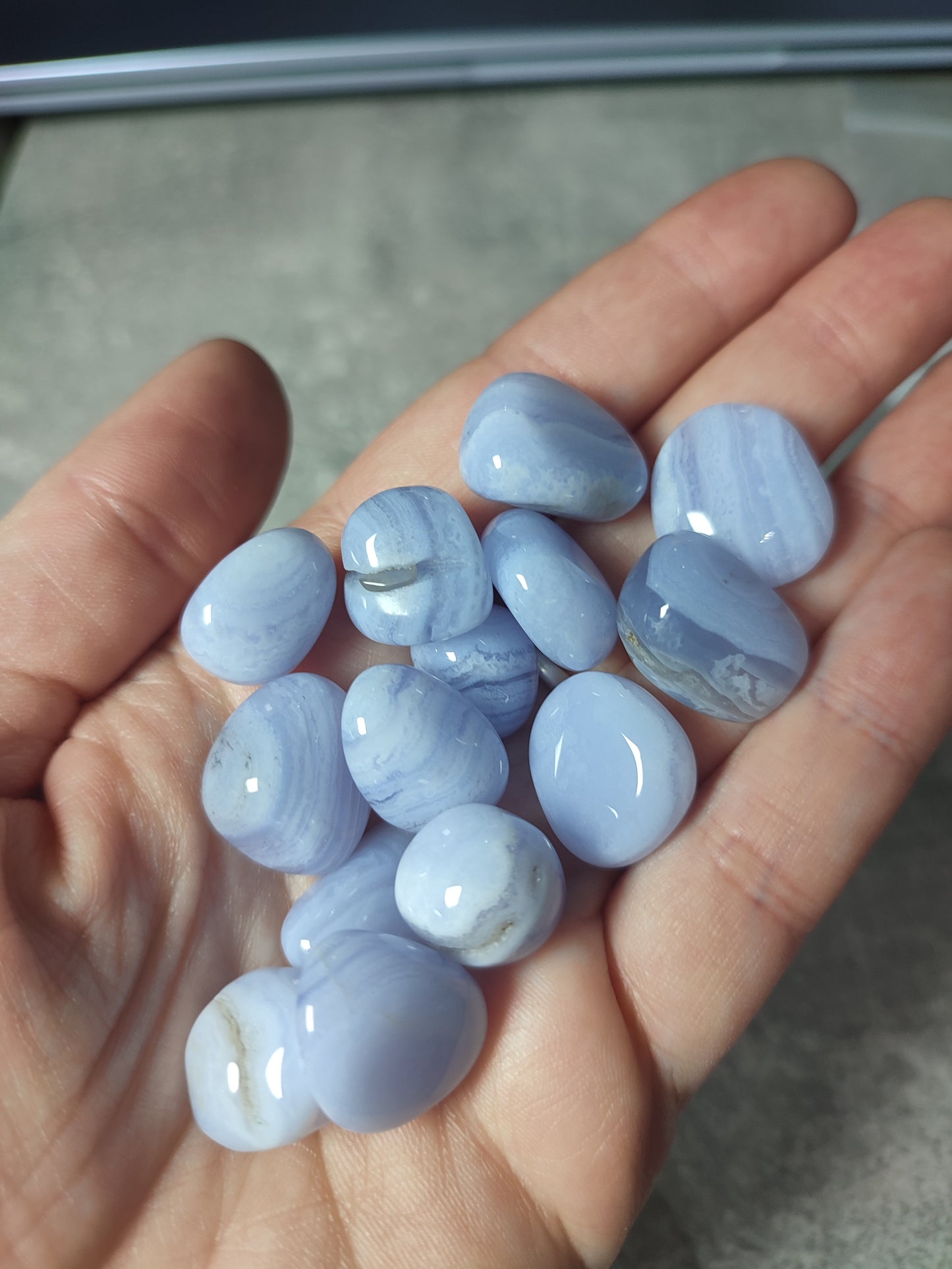 Canto rodado calcedonia azul encaje - Diferentes medidas