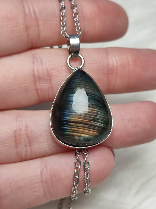 Collar labradorita baño de plata TS23