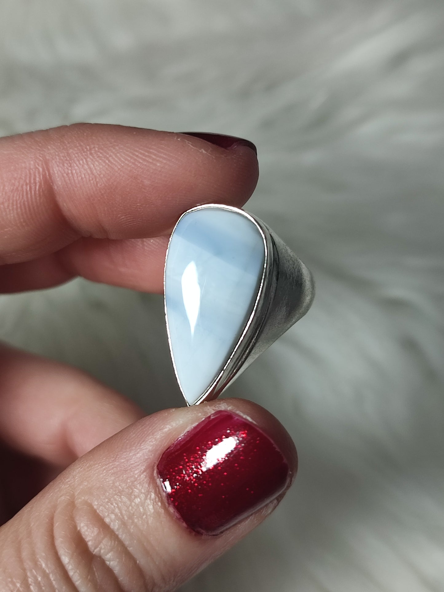 Anillo baño de plata con ópalo azul Owyhee