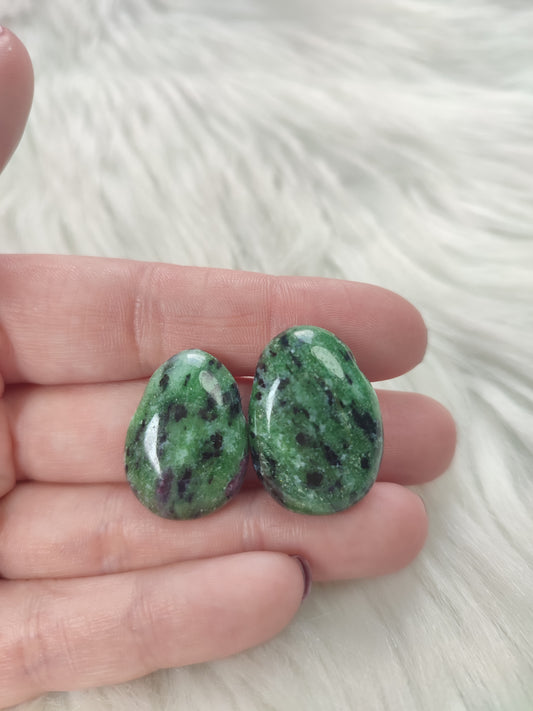 Collar con zoisita rubi - Perita - Caramelito