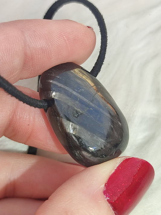 Collar con hiperstena - Perita - Caramelito