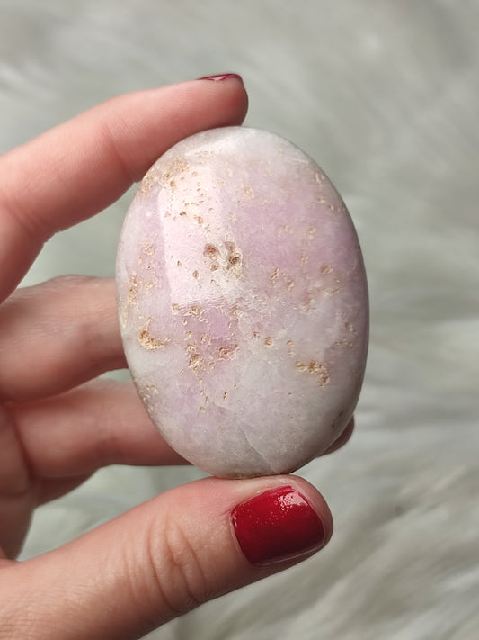 Rodado aragonito rosa