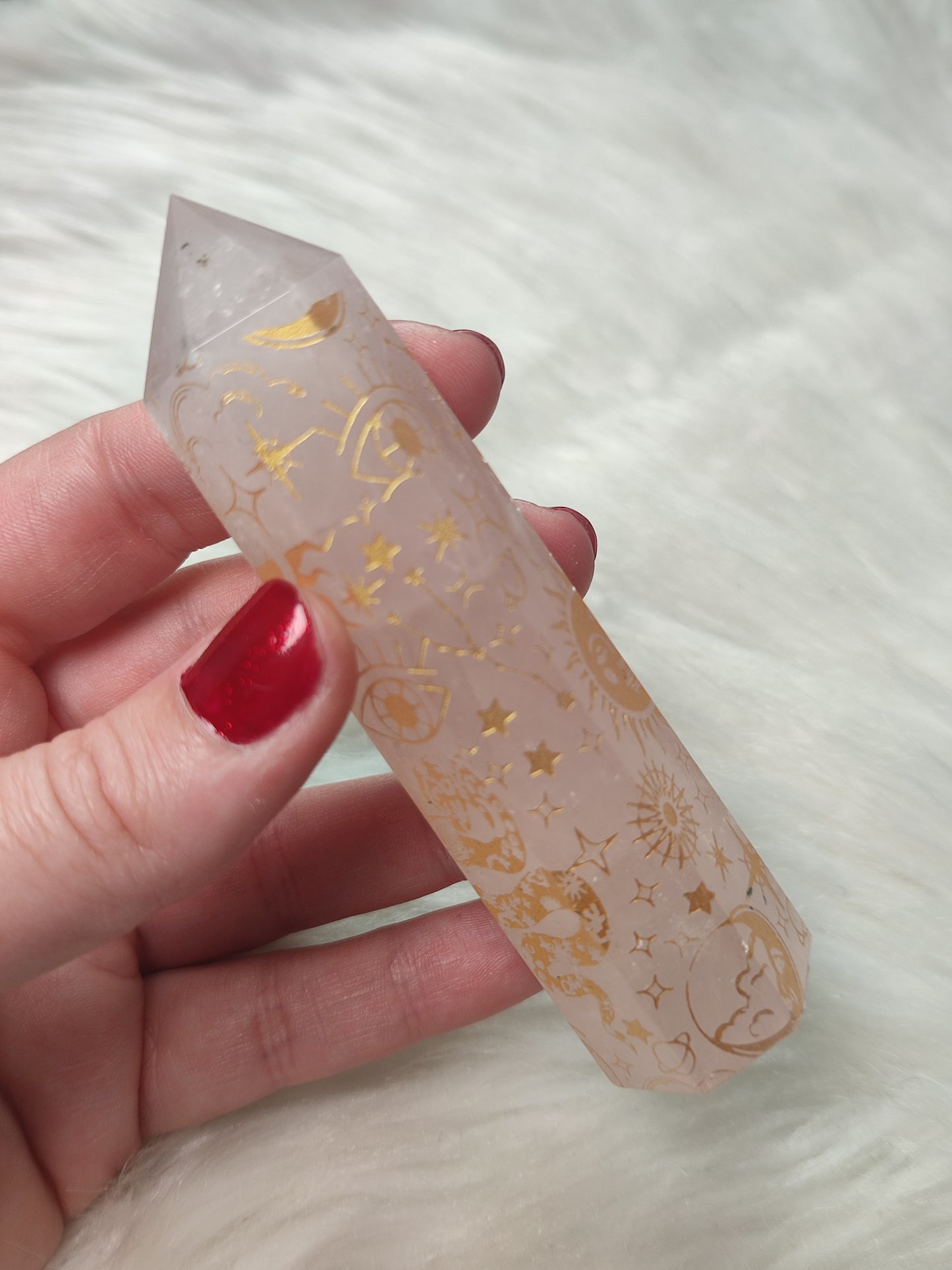 Punta cuarzo rosa con detalles 112 gr