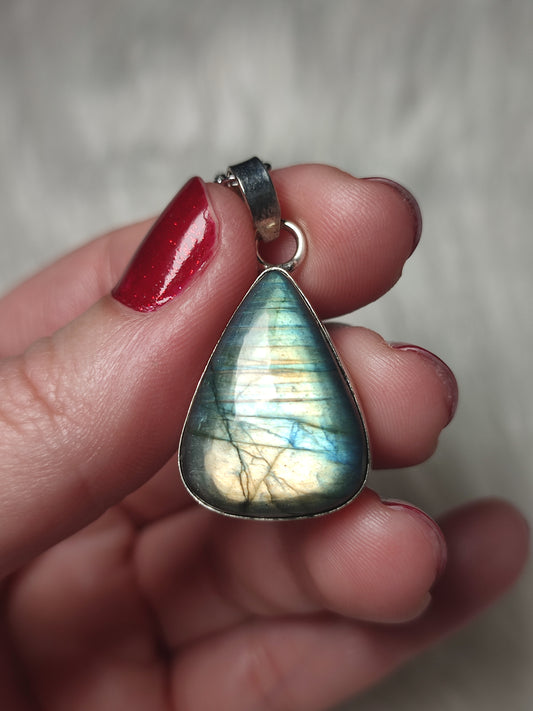 Colgante baño de plata y labradorita SA