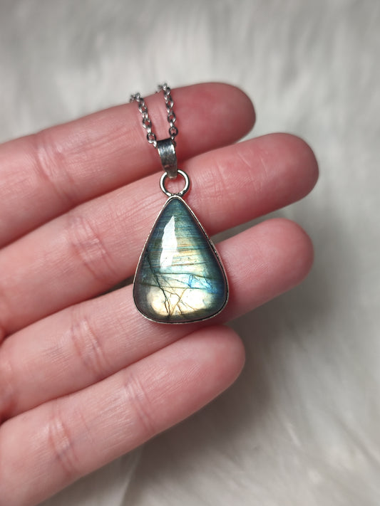 Colgante baño de plata y labradorita SA