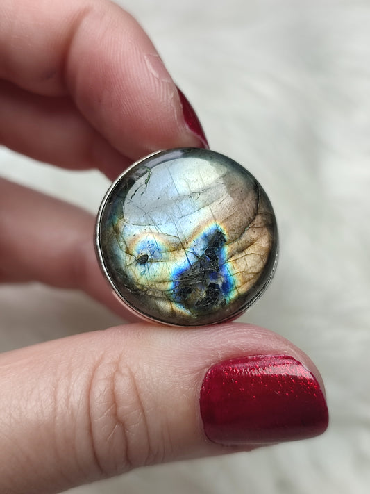 Anillo baño de plata con Labradorita multicolor