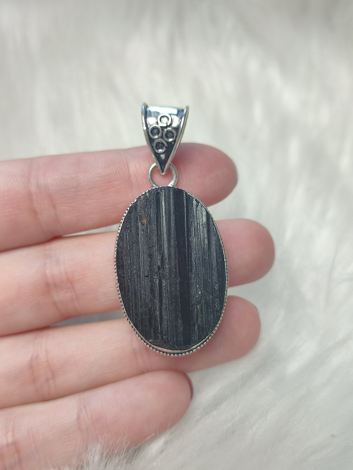 Colgante baño plata con turmalina negra - TUR