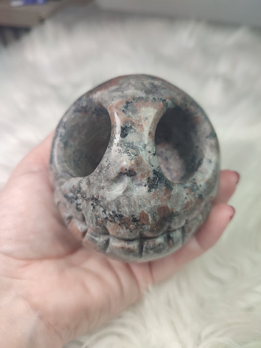 Cabeza Jack pesadilla antes de navidad tallada en yooperlita 600-700 gramos