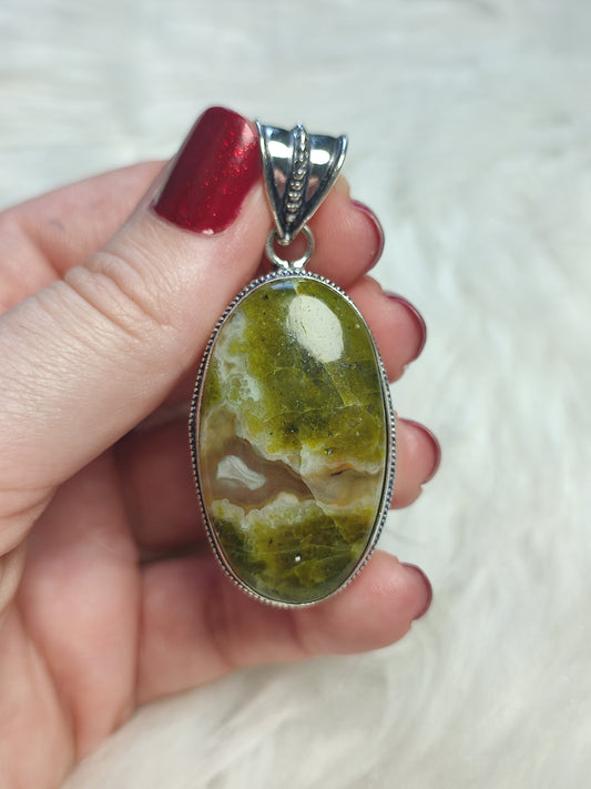 Colgante baño de plata con ópalo verde - N°4