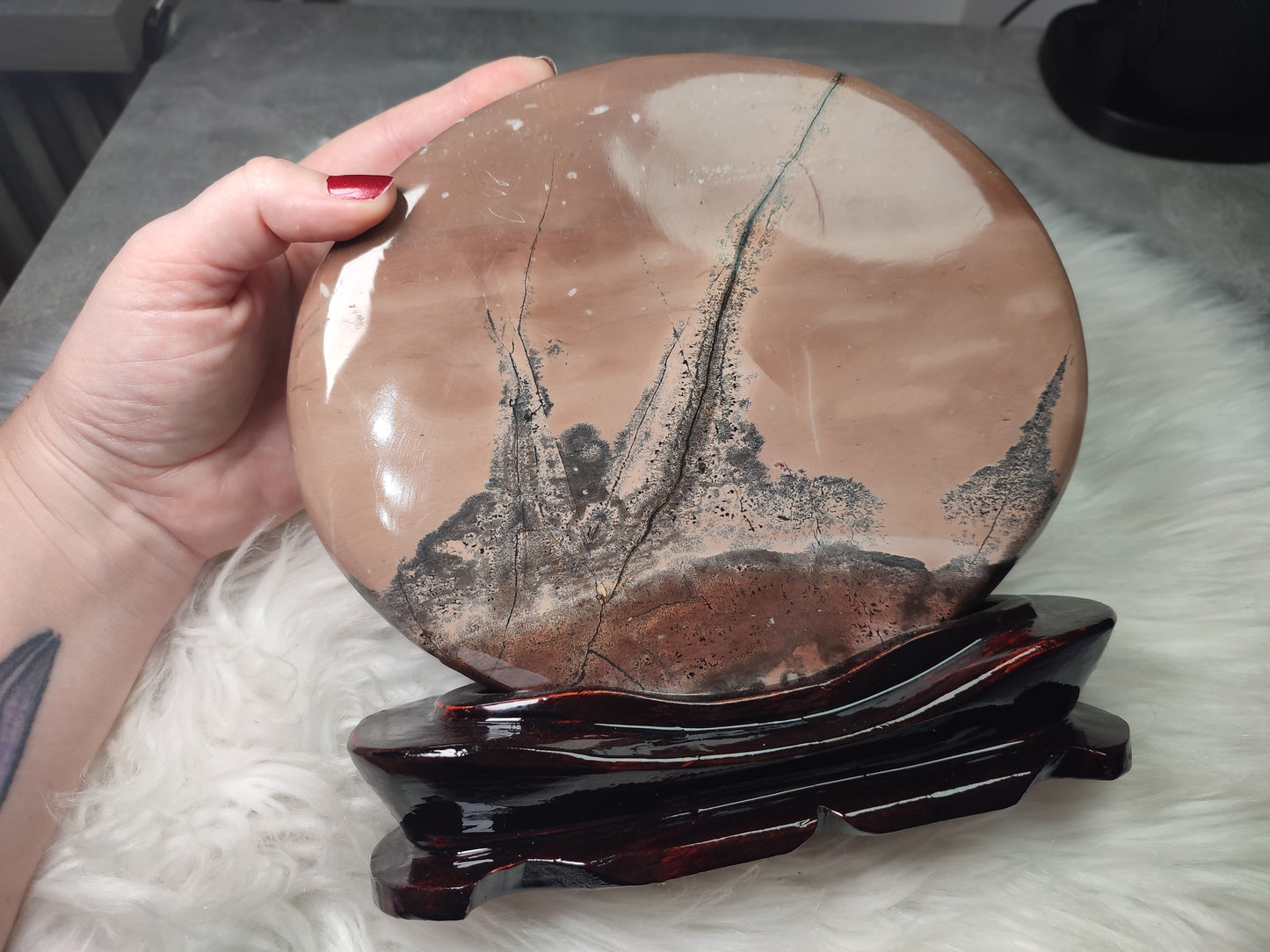 Plato Decorativo jaspe chino con peana 2.023 gramos