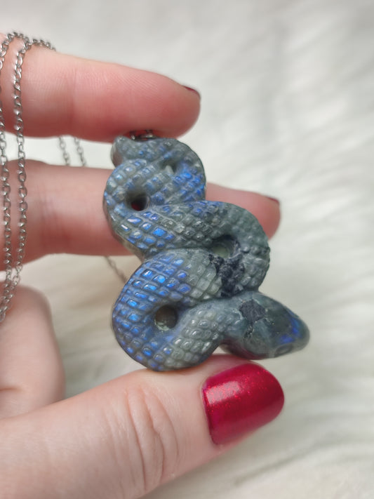 Colgante serpiente en acero con labradorita n° 171