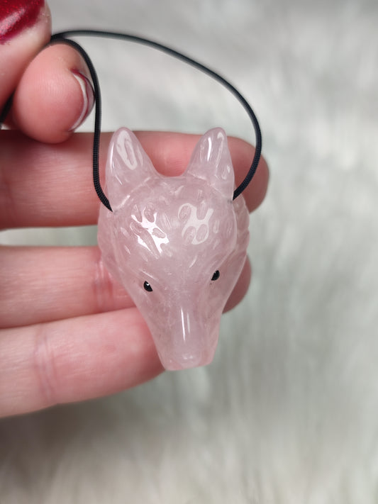 Colgante lobo - Kitsune en cuarzo rosa