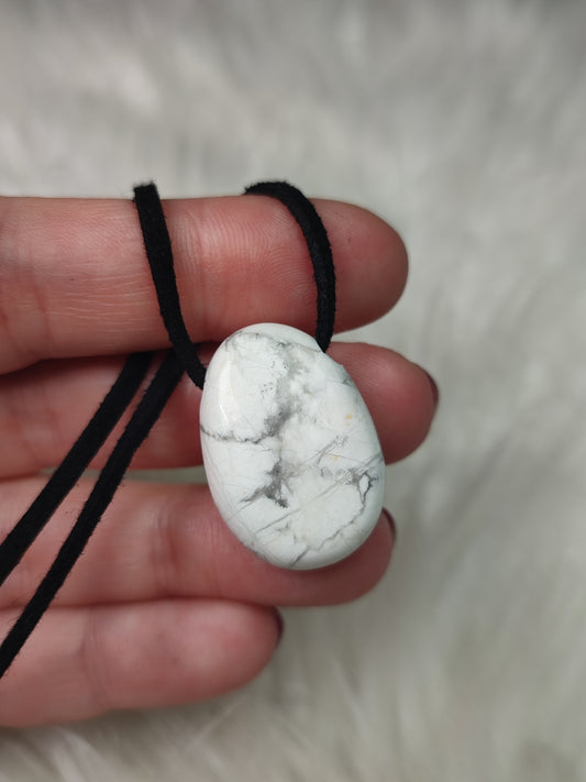 Collar howlita - Perita - Caramelito