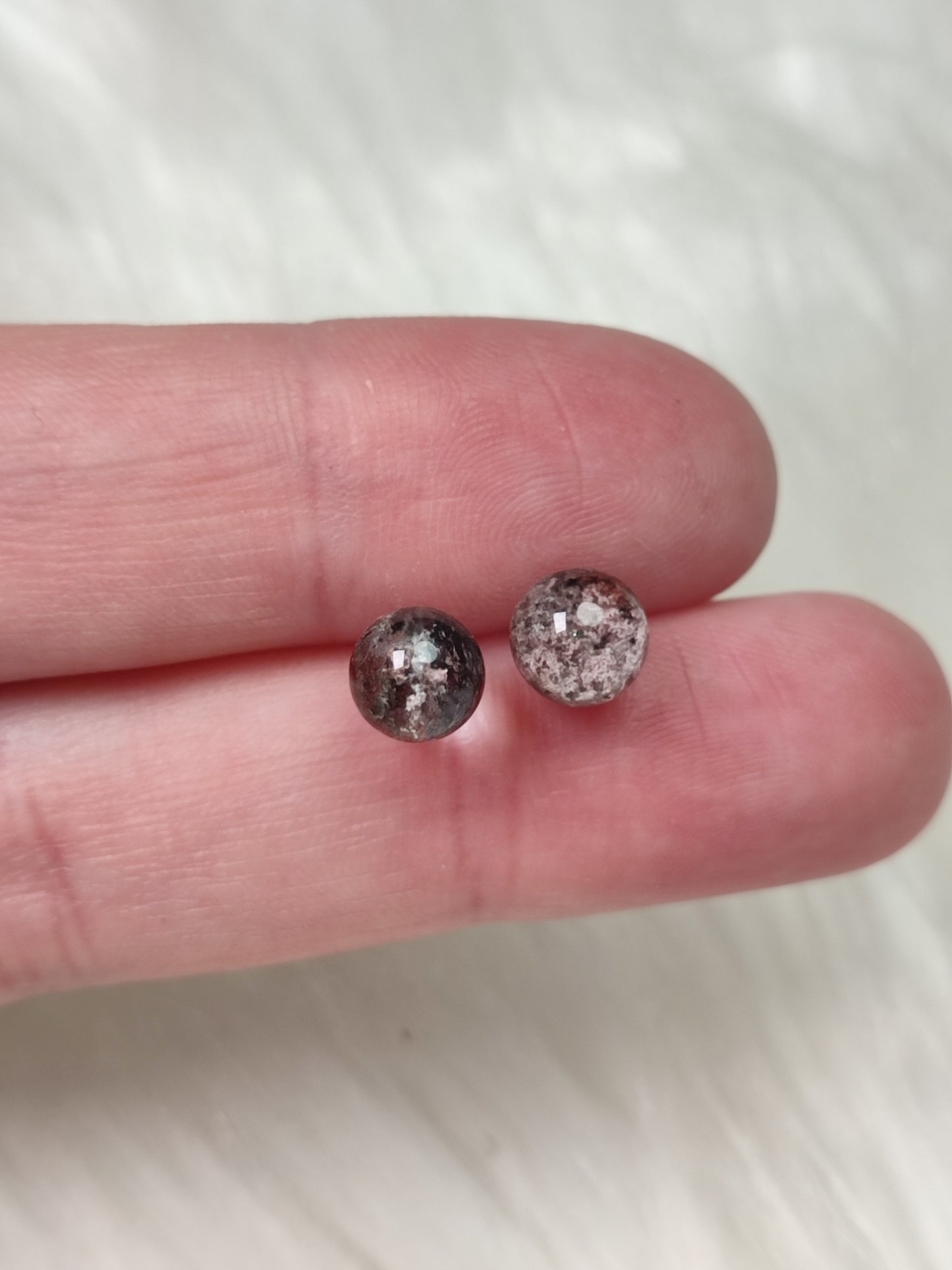 Pendientes plata de ley 925 - Diferentes minerales en bolita