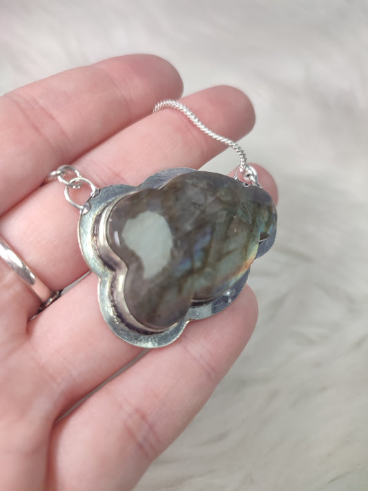 Colgante baño de plata con labradorita modelo nube - n° 5