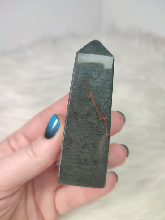 Punta jade verde 109 gramos - 299
