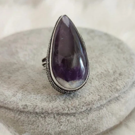 Anillo baño de plata amatista chevron
