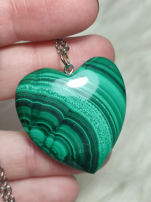 Collar corazón malaquita en acero - N°52