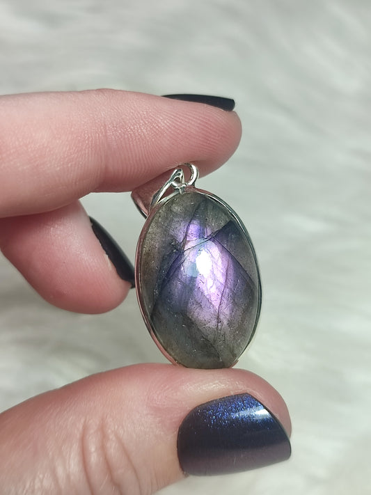 Colgante plata 925 con labradorita lila n° 77