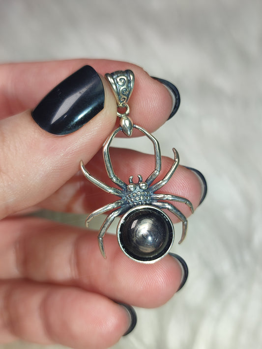 Colgante araña en plata 925 con hiperstena n° 129