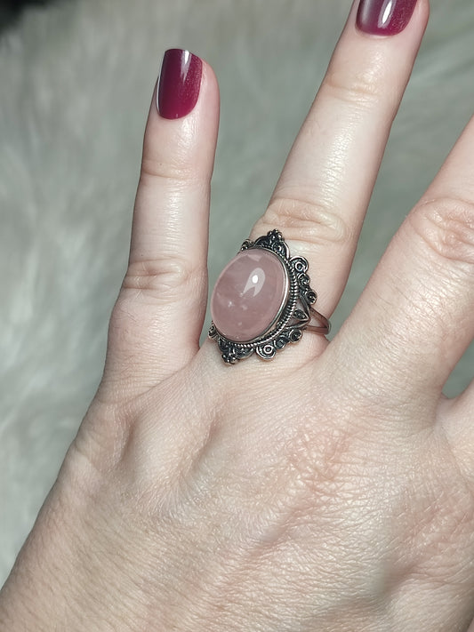 Anillo bisutería con cuarzo rosa - Ajustable 17 a 19 mm