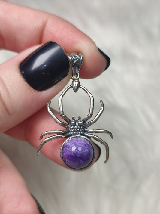 Colgante araña en plata 925 con charoita n° 143