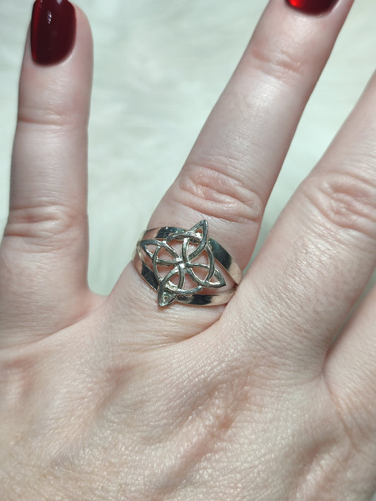Anillo plata de ley 925 ajustable nudo bruja