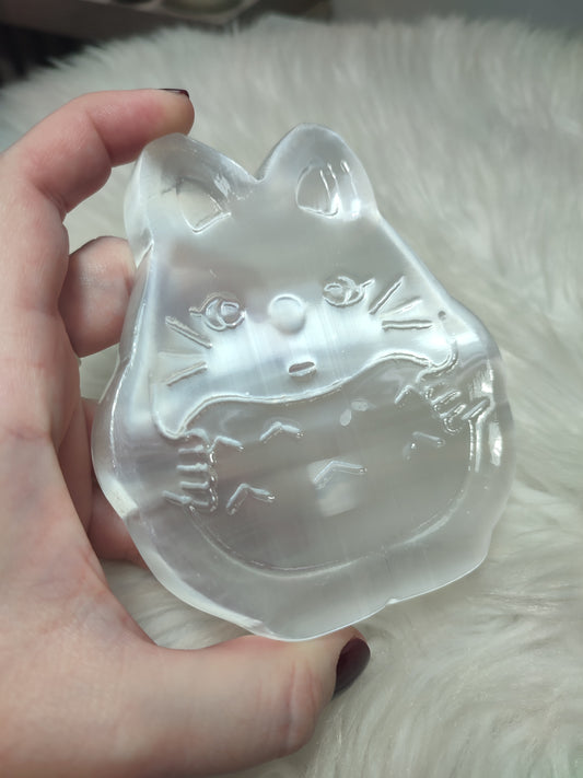 Bol Mi vecino Totoro tallado en selenita