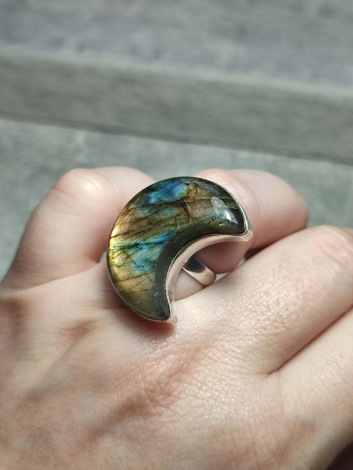 Anillo luna baño de plata con labradorita - Ajustable 22