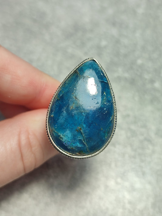 Anillo baño de plata con apatito azul n°6