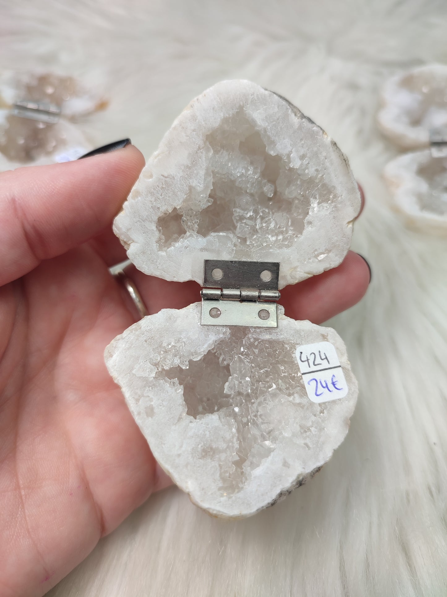 Geoda cuarzo cristal - Video